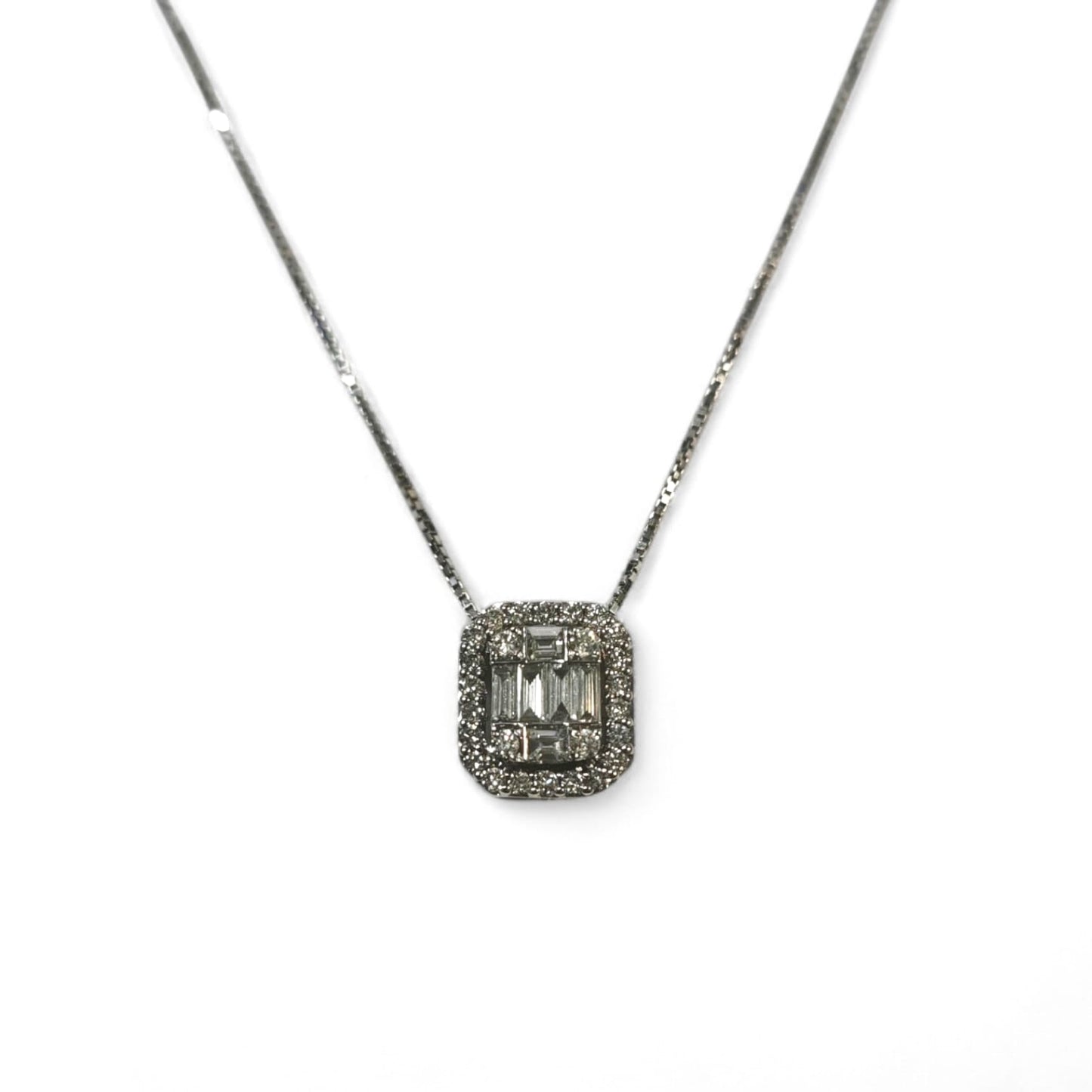 Pendente Quadrato in Oro Bianco con Diamanti CT 0.40