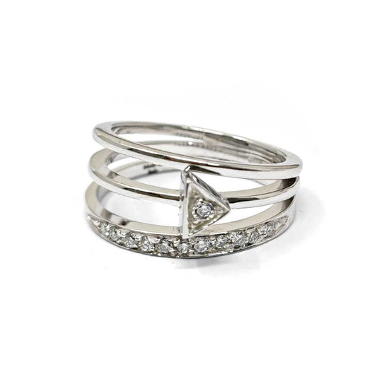 Anello Stilizzato con 12 Diamanti CT 0.19