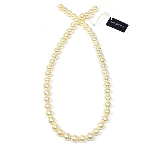 Filo di Perle Mikimoto 8/7,5 mm