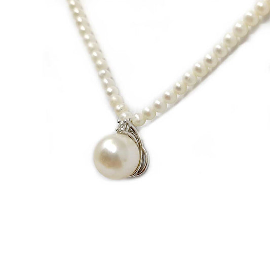 Girocollo di Perle Freshwater 2/2.5 mm con Pendente di Diamanti e Perla 7/7.5
