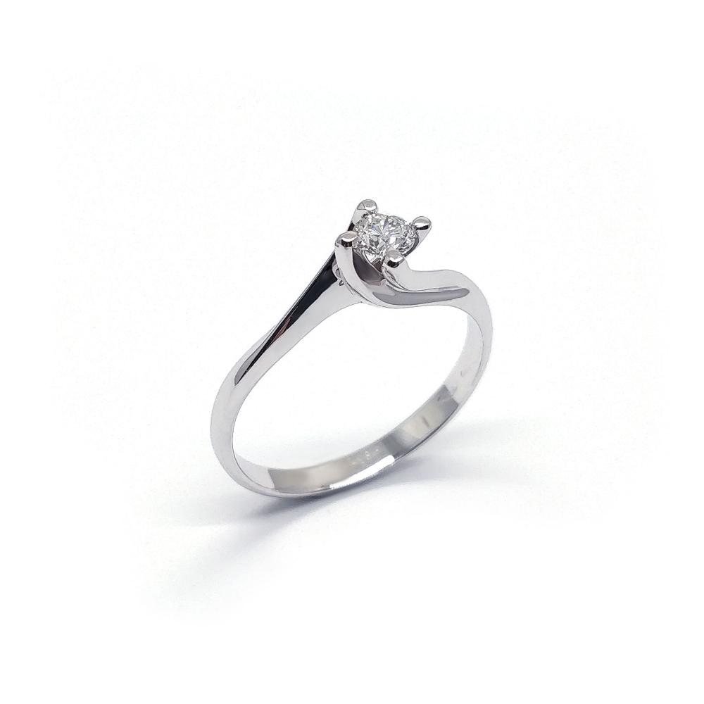 Anello Solitario con Diamante Linea Valentino CT 0.41 VVS2 F