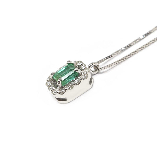 Pendente con Smeraldo CT 0.30 e Diamanti CT 0.10