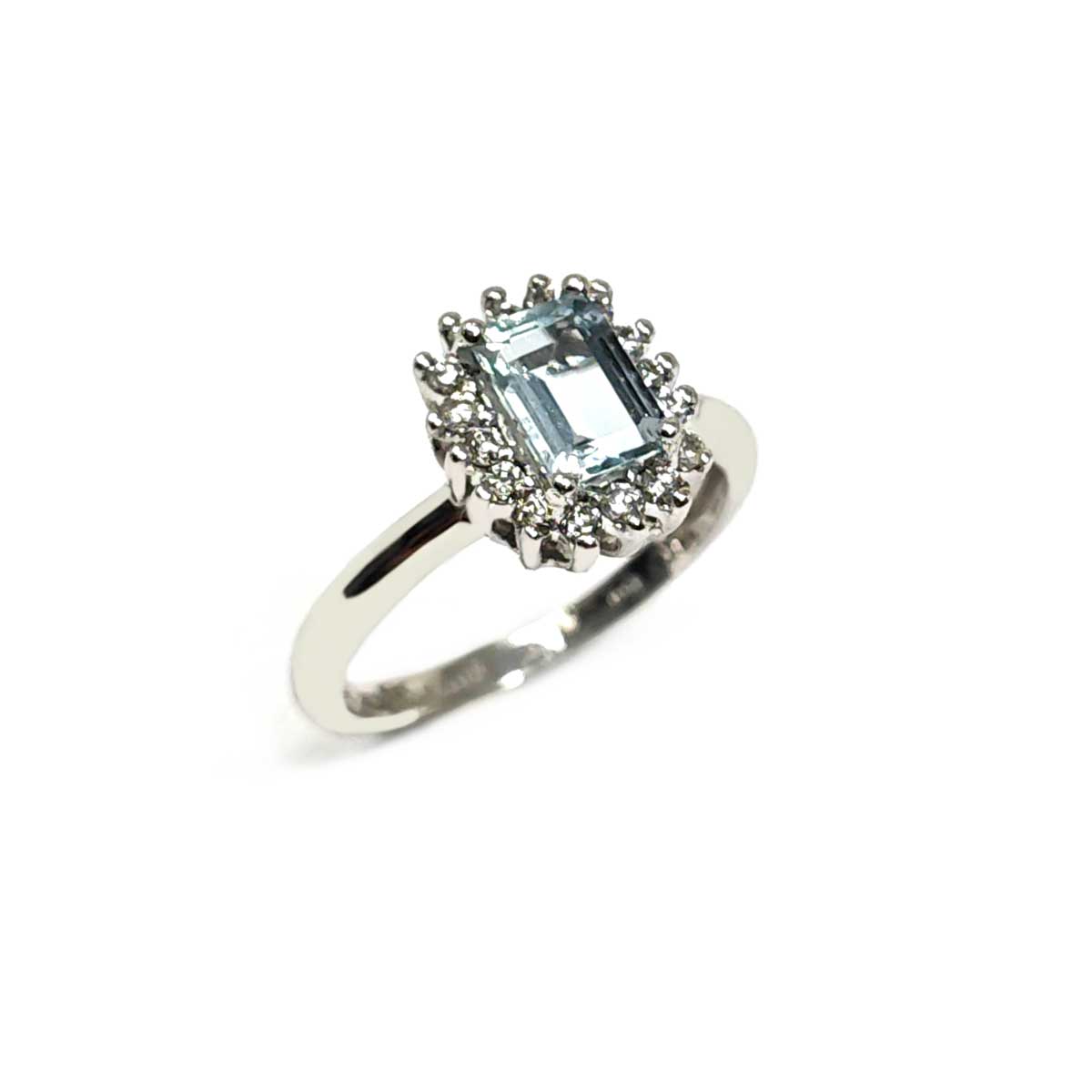 Anello con Acquamarina CT 0.90 e Diamanti CT 0.25