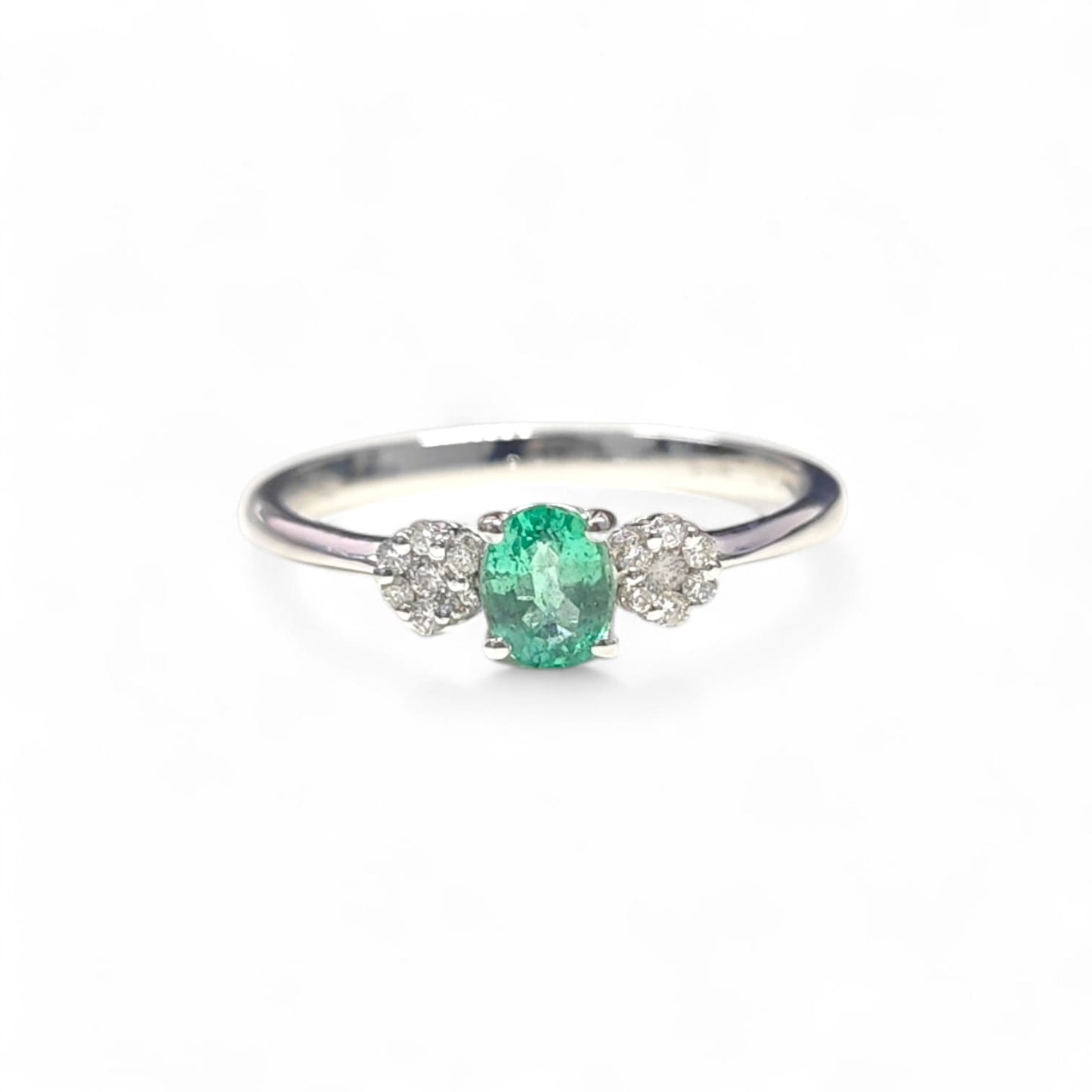 Anello con Smeraldo CT 0.35 e Diamanti CT 0.10