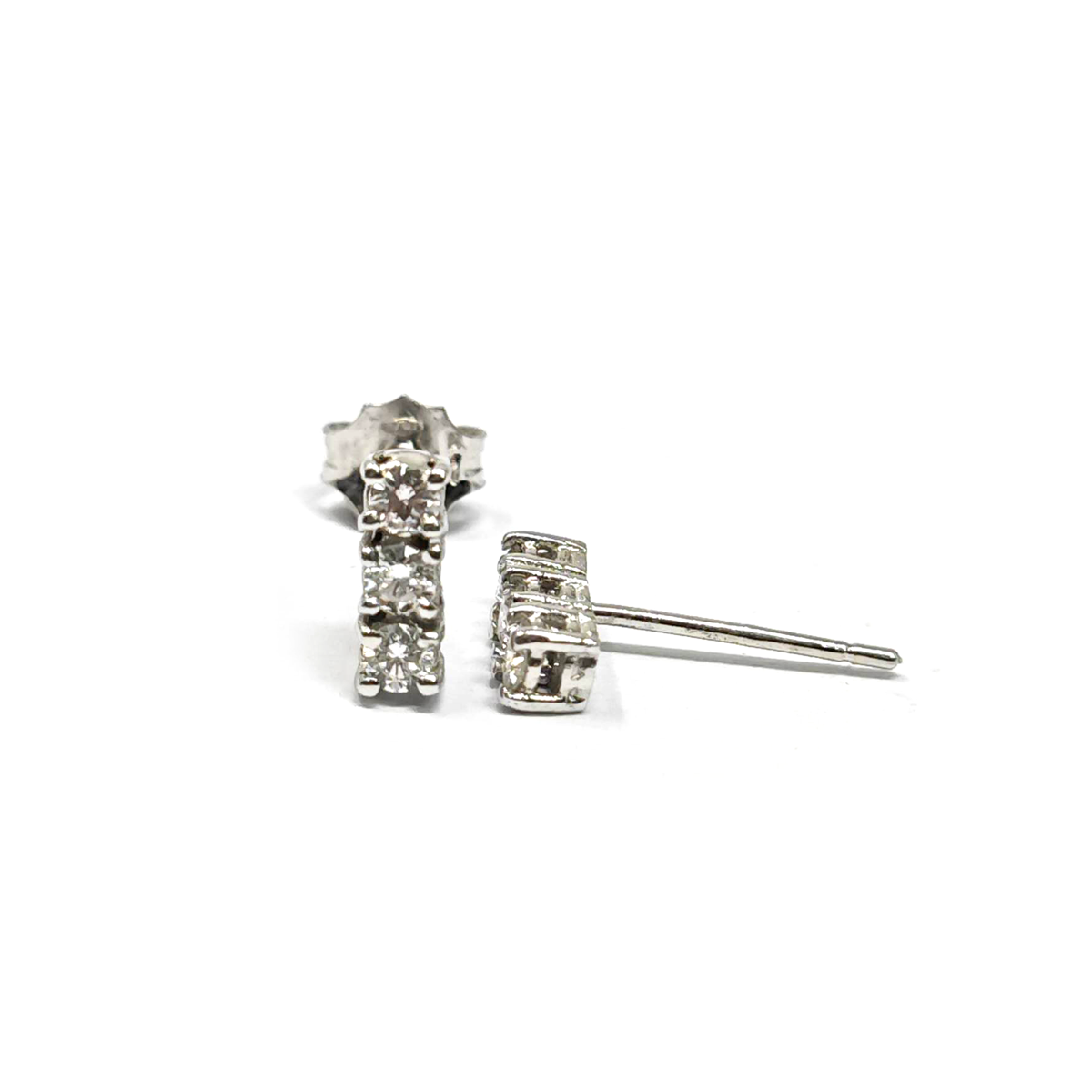 Orecchini Trilogy con Diamanti CT 0.36
