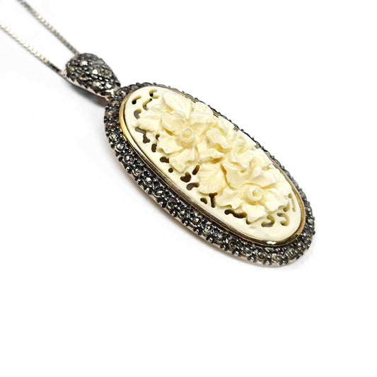 Pendente con Diamanti Corone' CT 1.85 e Avorio di Mammut