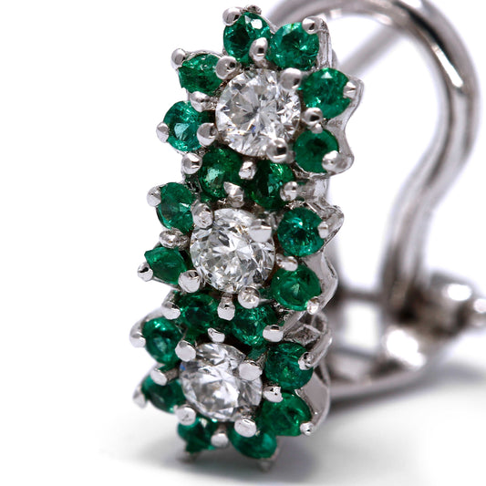 Orecchini trilogy con Smeraldi CT 0.40 e Diamanti CT 0.42