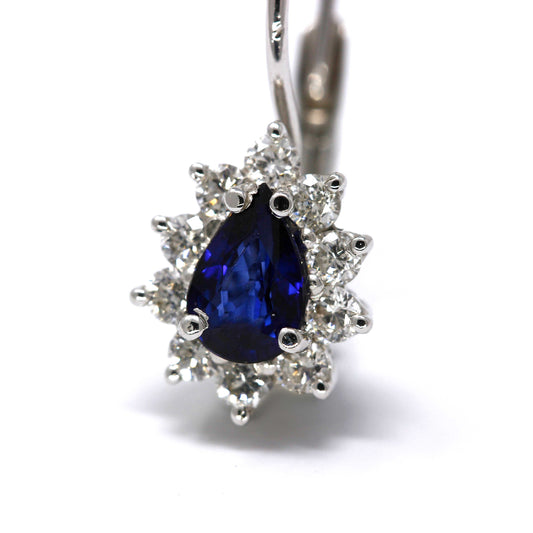 Orecchini con Zaffiri a Goccia CT 0.80 e Diamanti Bianchi CT 0.52