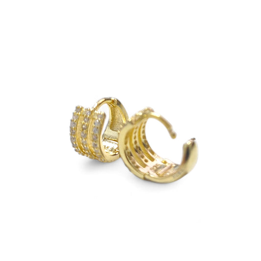 Orecchini Cerchio in Argento 925 Dorato con Triplo Giro di Zirconi – Lusso Brillante