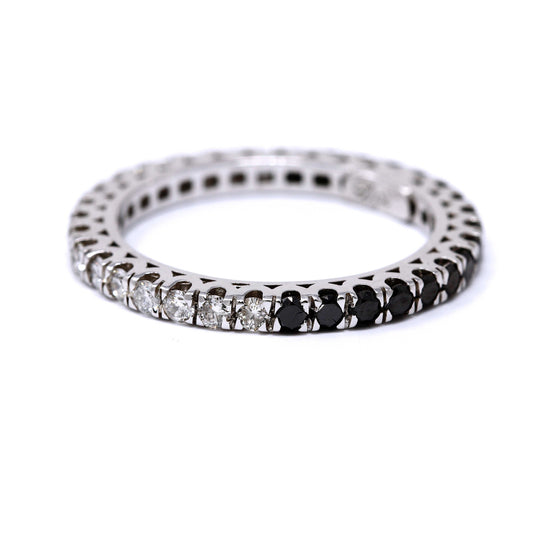 Anello Giradito con Diamanti Bianchi e Diamanti Neri