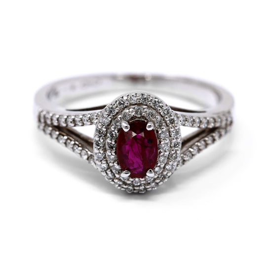 Anello con Rubino CT 0.40 Ovale e Doppio Giro di Diamanti Bianchi CT 0.32