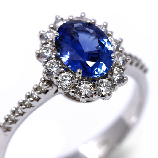 Anello a Cestello con Zaffiro CT 1.13 e Diamanti CT 0.45