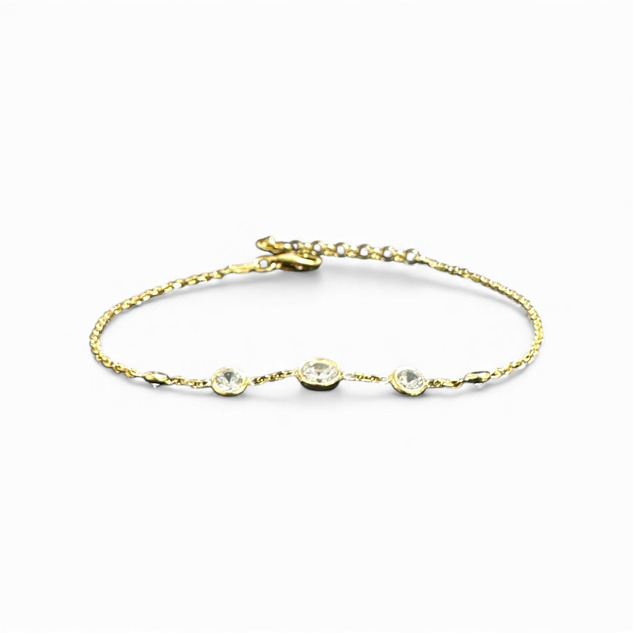 Bracciale in Argento 925 Dorato con Cinque Zirconi Bianchi