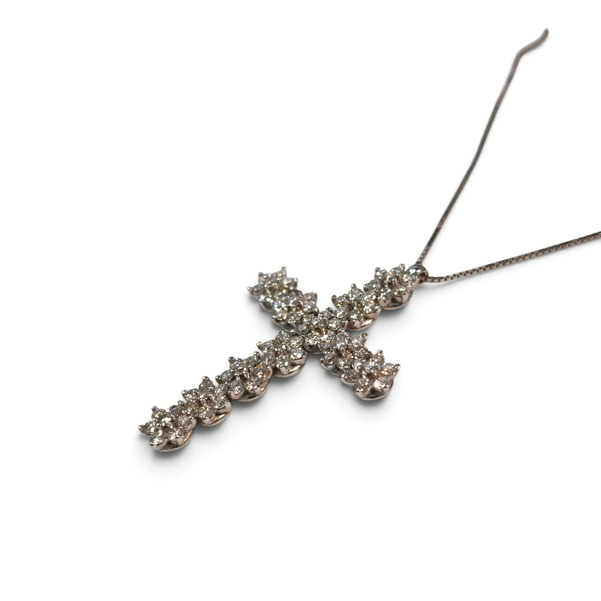 Croce Linea Fiore in Oro Bianco 18kt con Diamanti CT 1.16