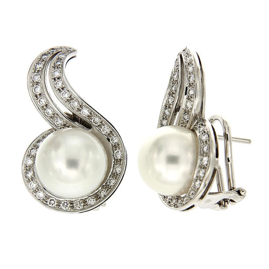 Orecchini con Perla Australiana 11.5/12 mm con 68 Diamanti  CT 1.20