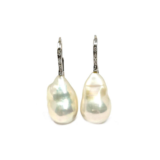 Orecchini con Perla Scaramazza e Diamanti CT 0.04