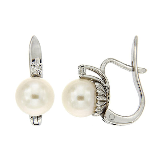 Orecchini con Perle Akoya 7/7,5 mm e 2 Diamanti CT 0.06
