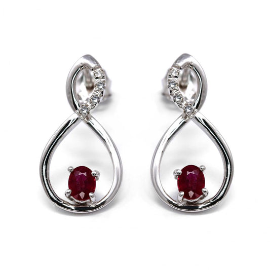 Orecchini con Rubini CT 0.54e Diamanti Bianchi CT 0.04