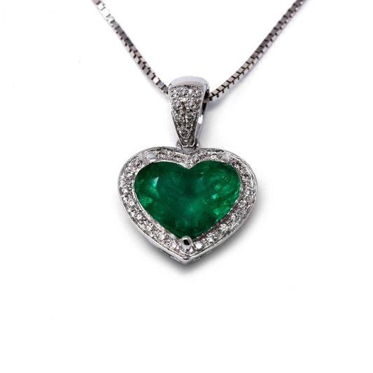 Pendente a Cuore di Smeraldo CT 2.41 e Diamanti Bianchi CT 0.16