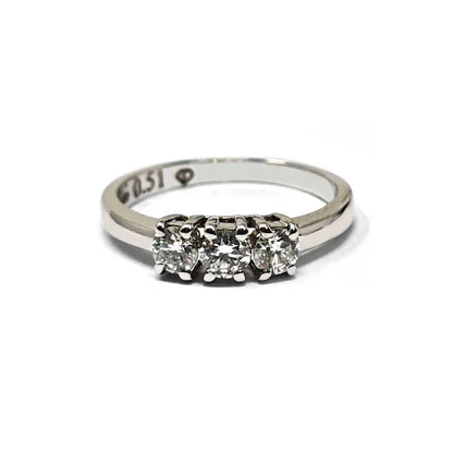 Anello Trilogy con Diamanti CT 0.51