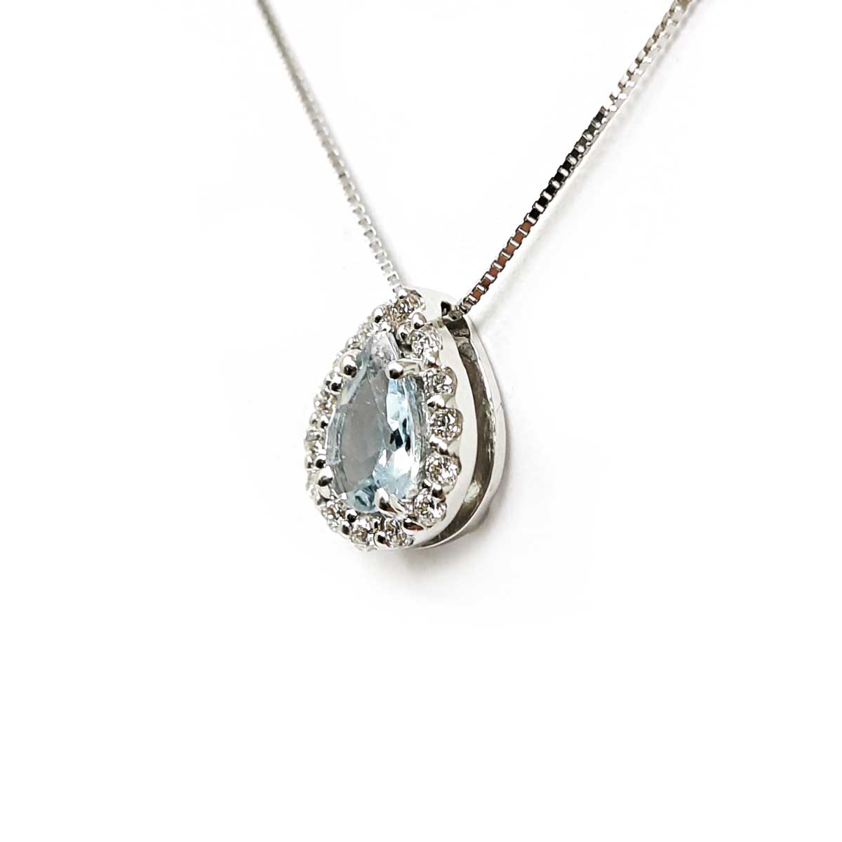 Pendente con Diamanti CT 0.12 e Acquamarina CT 0.30 Goccia