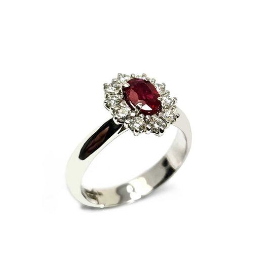 Anello con Rubino CT 0.65 e Diamanti CT 0.40 VVS1 F
