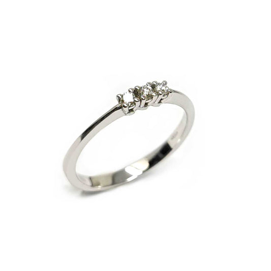 Anello Trilogy con Diamanti CT 0.12