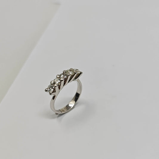 Anello Veretta con Diamanti CT 1.20 VVS/IF E