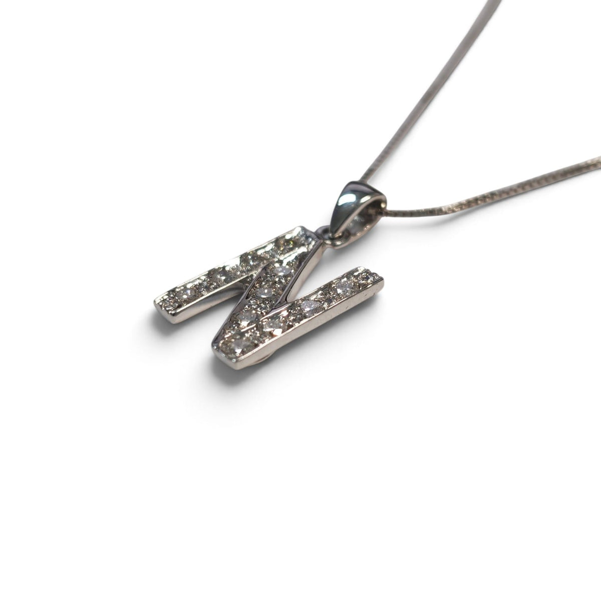 Pendente lettera N in Oro Bianco 18kt con Diamanti Bianchi CT 0.29