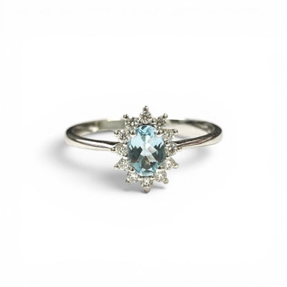 Anello con Acquamarina CT 0.45 e Diamanti CT 0.18