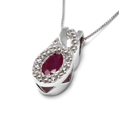 Pendente con Rubino CT 0.32 e Diamanti Bianchi CT 0.13