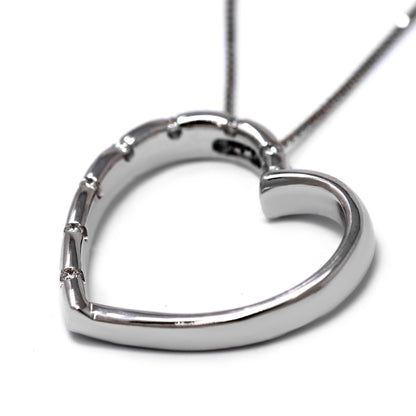 Pendente a Cuore con Diamanti Bianchi CT 0.04
