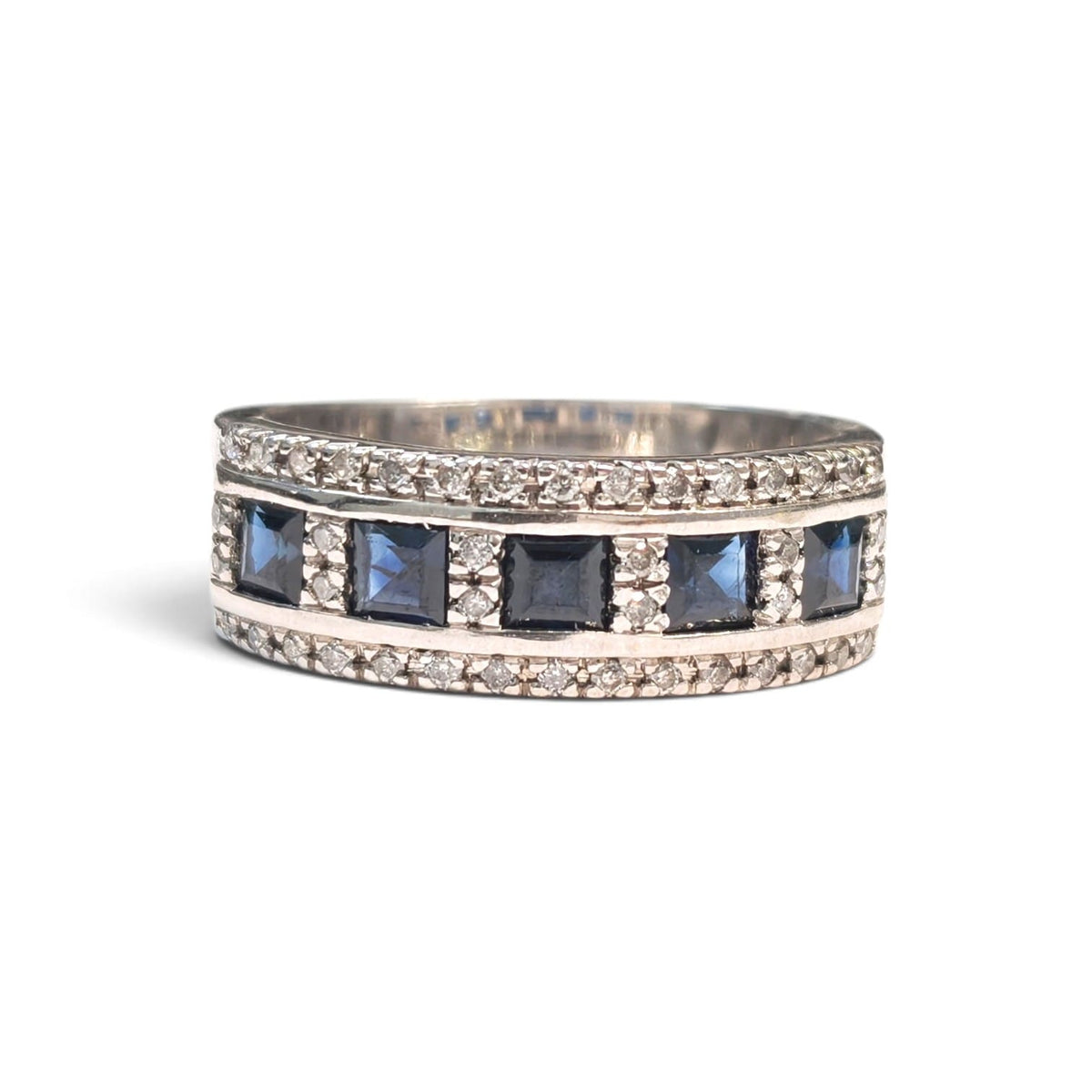Anello Veretta in Oro 18kt con Zaffiri CT 0.90 e Diamanti CT 0.22