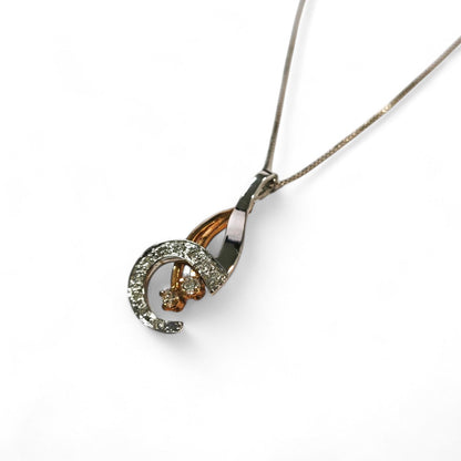 Pendente Bicolore Stilizzato con 12 Diamanti CT 0.18