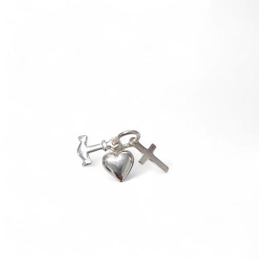 Ciondolo Fede, Speranza e Carità in Argento 925 – Croce, Cuore e Ancora