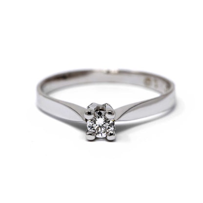 Anello Solitario modello Giza in Oro Bianco con Diamante CT 0.15 SI1 F