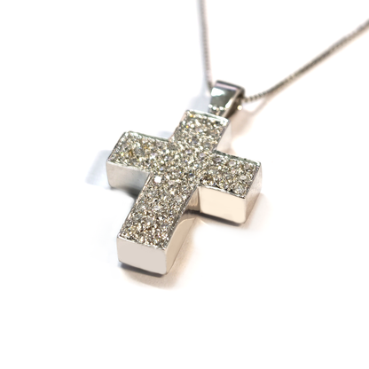 Croce Mattone in Oro Bianco con Diamanti CT 0.45