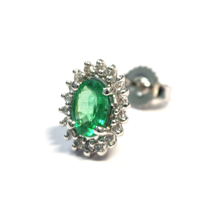 Orecchini con Smeraldo CT 1.10 e Diamanti CT 0.18
