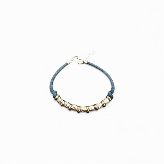 Bracciale con cordino blu e sfere in argento 925 dorato