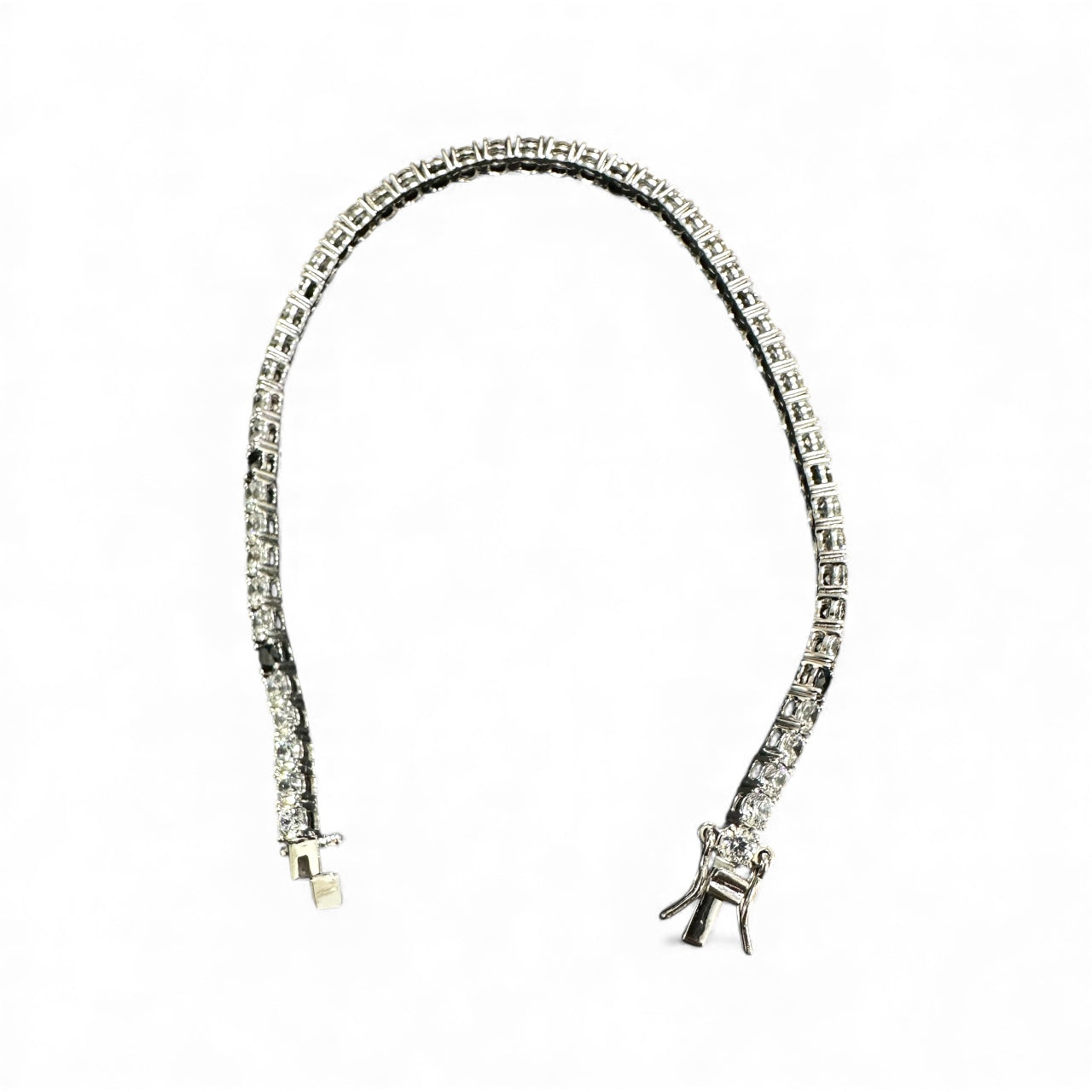 Bracciale Tennis bianco e nero ogni 5 – Disponibile in 2mm o 3mm