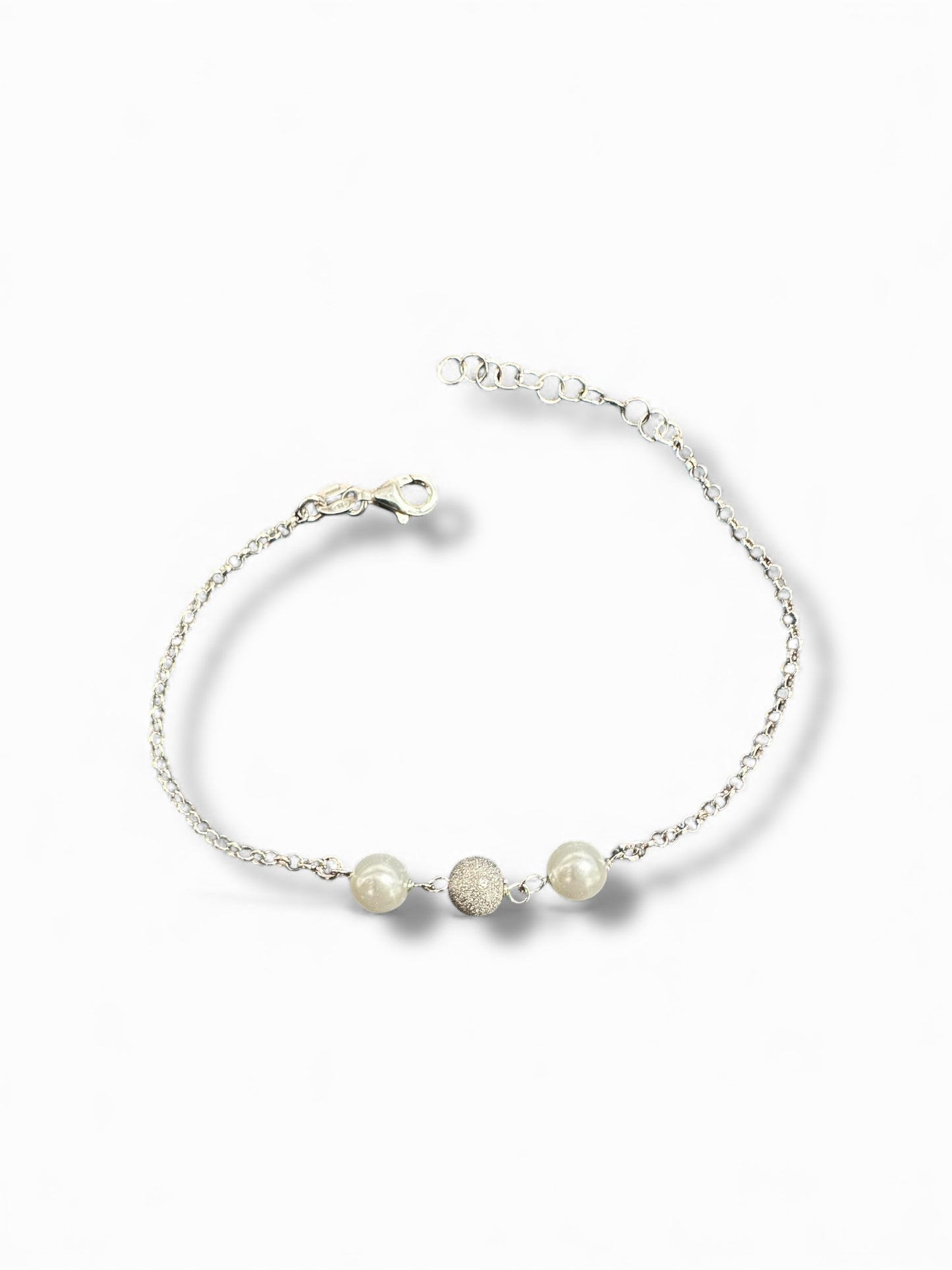 Bracciale in Argento 925 con Perle Bianche e Sfera Brillantinata