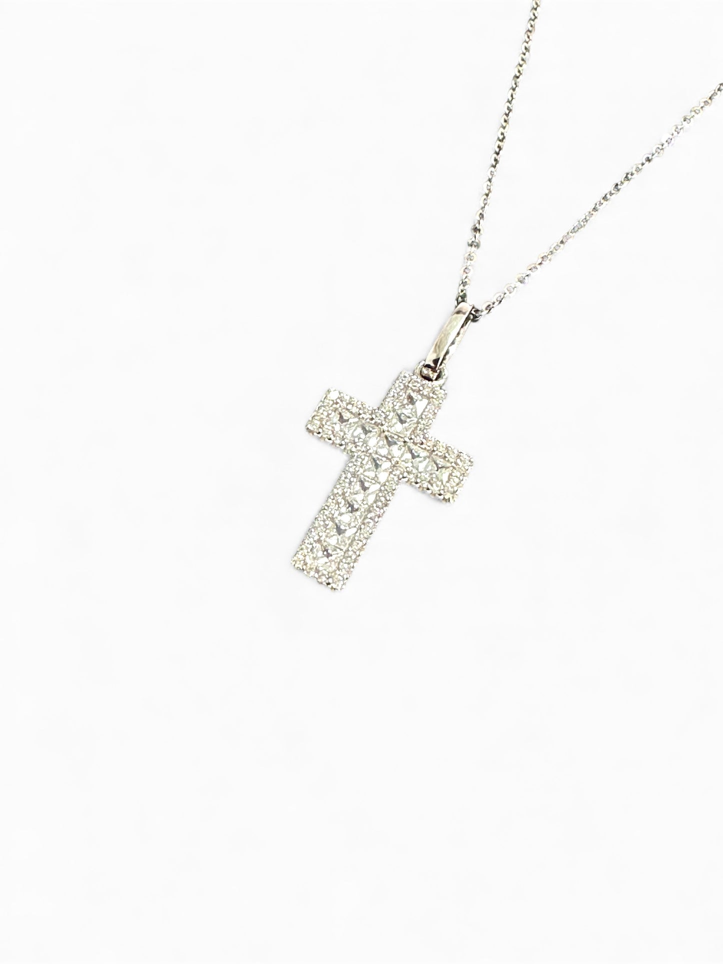 Collana in Argento 925 con Croce Luminosissima in Zirconi