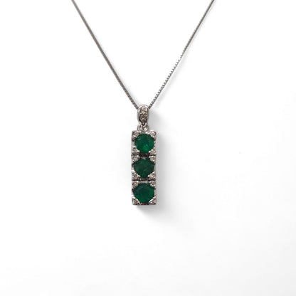 Pendente Trilogy con Smeraldi CT 1.26 e Diamanti CT 0.12