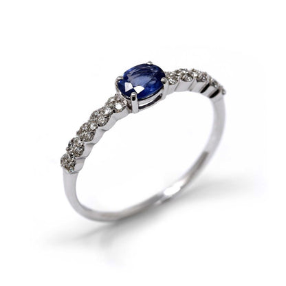 Anello con Zaffiro CT 0.45 e Diamanti CT 0.07