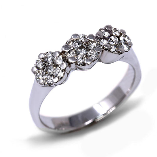 Anello trilogy con Diamanti Bianchi CT 0.81