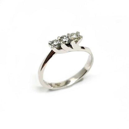 Anello Trilogy con Diamanti CT 0.45