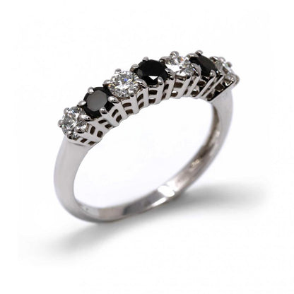 Anello Veretta con Diamanti Bianchi e Neri CT 1.05