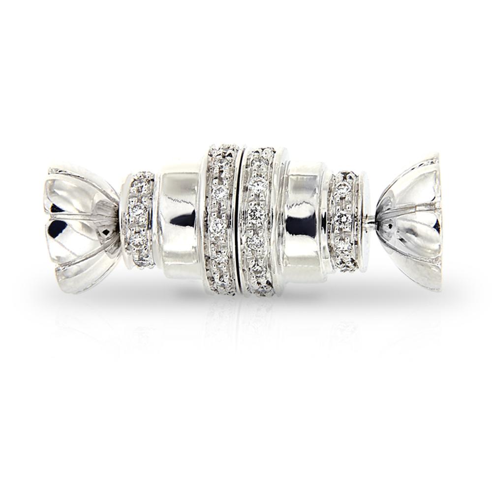 Chiusura in Oro Bianco con Diamanti CT 0.26