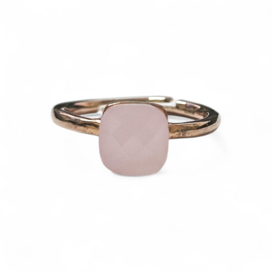 Anello Rosato con Pietra Rosa