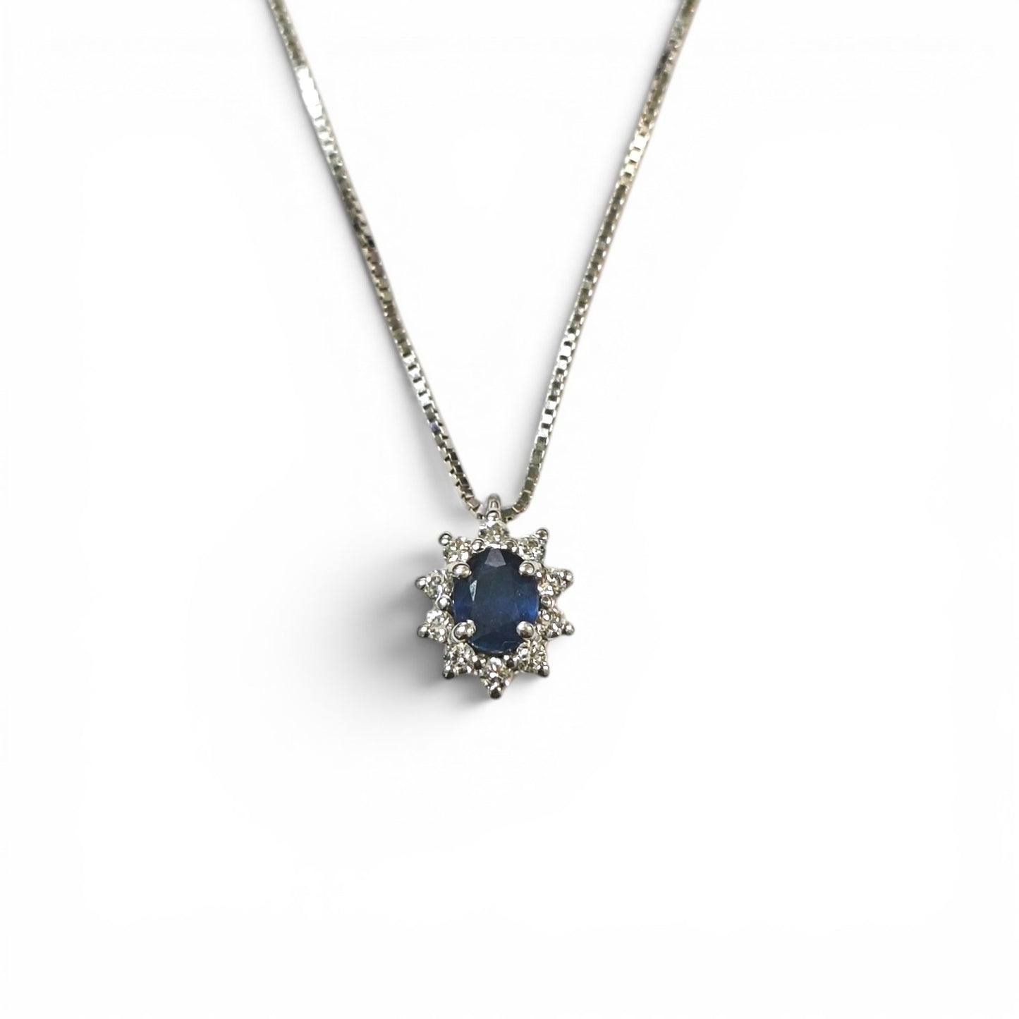 Pendente con Zaffiro CT 0.20 e Diamanti CT 0.10